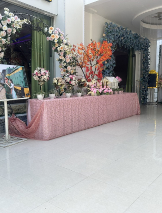 Tổ chức tiệc cưới