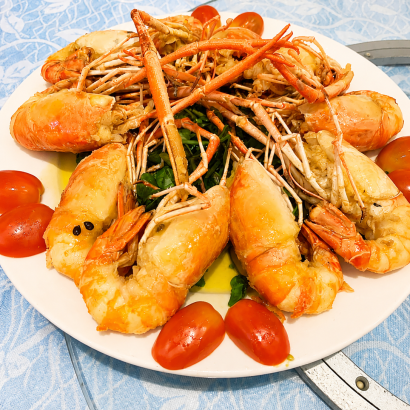 Tôm Càng Sốt Chanh Dây