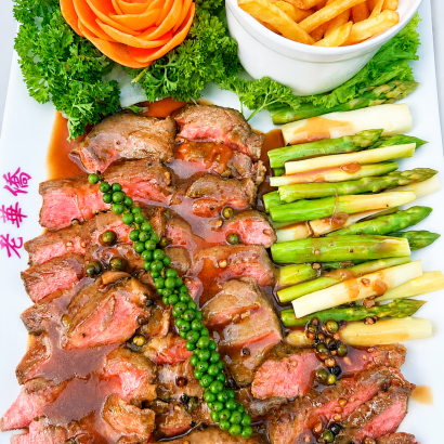 Bò Việt Nam Sốt Tiêu Xanh Măng Tây